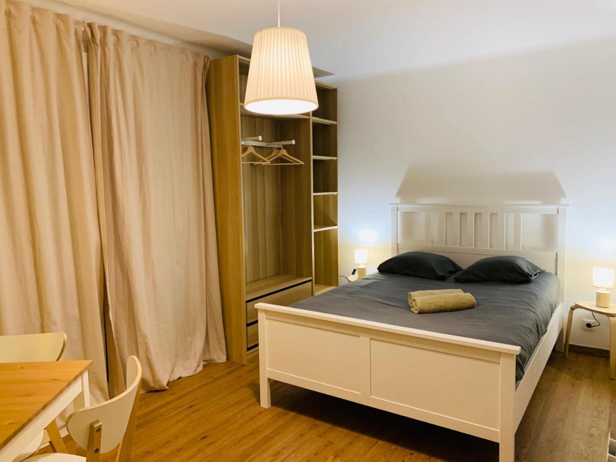 Rose Appartement Маноск Экстерьер фото